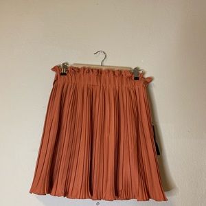🛍NWT Women’s Burnt Orange Skirt-Medium